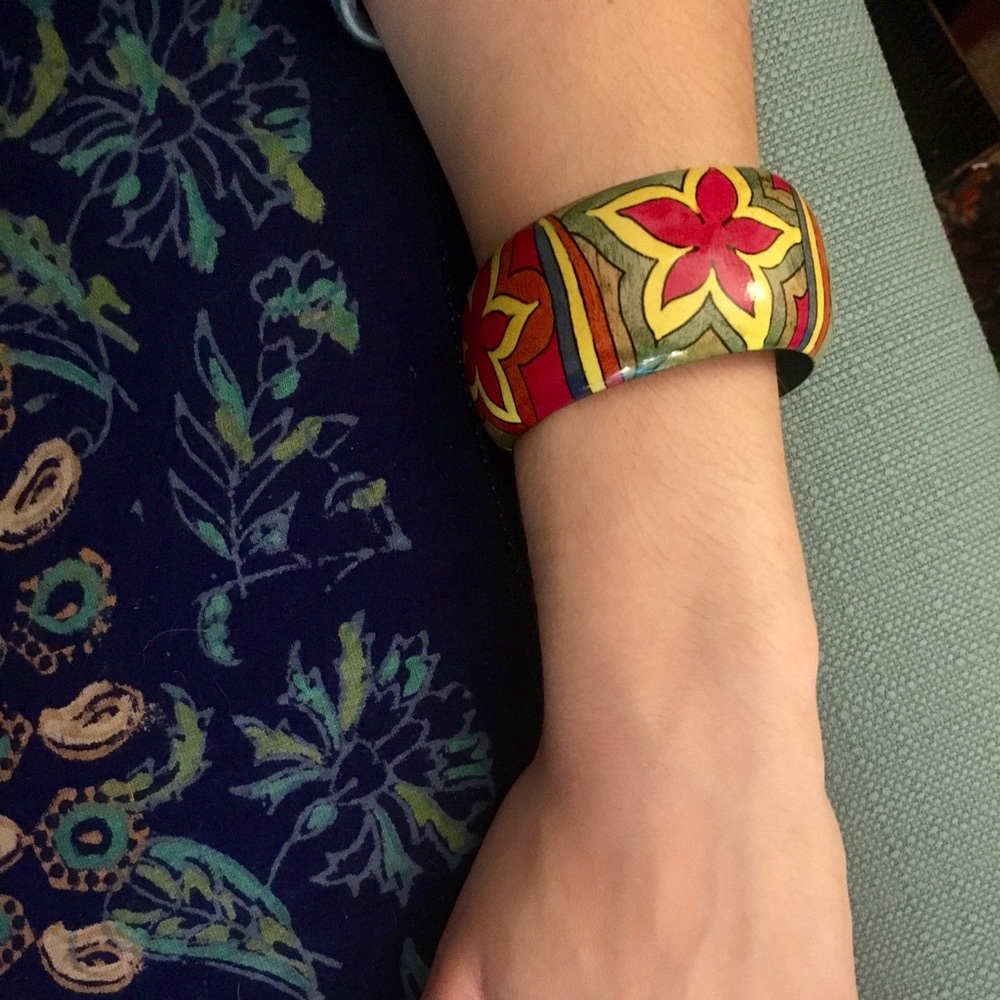 Retro Hand Painted Bangle